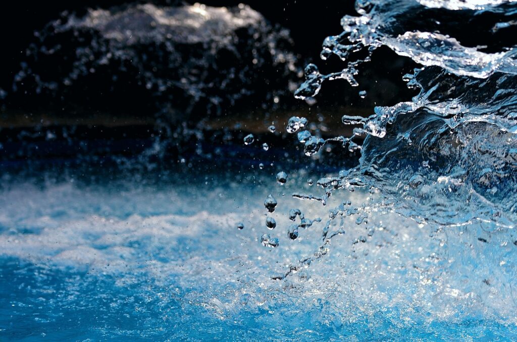 Ma ei pea parandama seda, mida ma ei ole lõhkunud water, water jet, fountain, wet, water feature, flow, close up, drops, pool of water, water fountain, splash, source, nature, power, blue